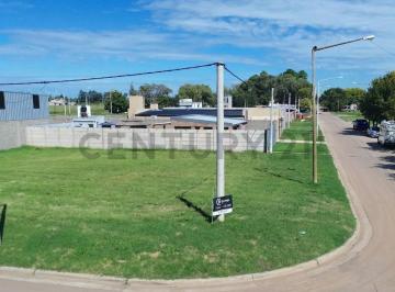 Terreno · 282m² · Terreno en Esquina. Excelente Zona con Servicios - Venado Tuerto