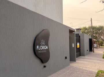 Departamento en Alquiler de 4 ambientes Barrancas · Unidad de 2 Dorm. en Alquiler - Patio C/galeria y Asador - Cochera