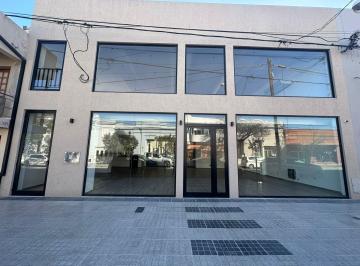 Local comercial · 186m² · 1 Ambiente · Local en Barrio Mosconi