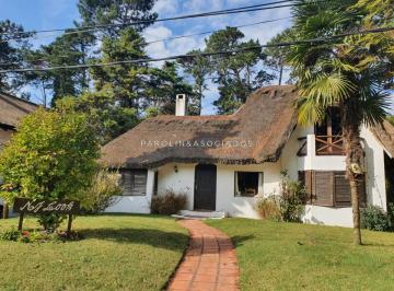 Foto1 · Casa en Venta de 2 Dorm. en Pinares, Punta del Este.