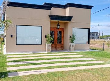 Casa · 87m² · 3 Ambientes · Venta Casa con Piscina - Barrio Cerrado - Finca Don Eugenio II - General Rodriguez