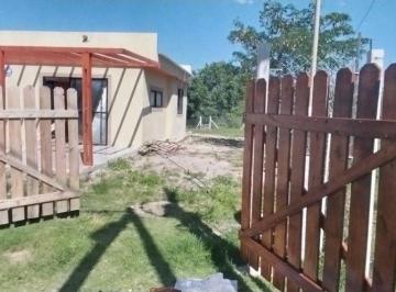 Casa de 3 ambientes, Valle Hermoso · Oportunidad Se Vende Casa Valle Hermoso / La Falda U$d26000
