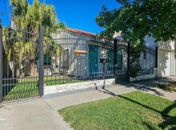 Casa de 5 ambientes, Bahía Blanca · Casa de Tres Dorm. en Venta en Barrio Santa Margarita