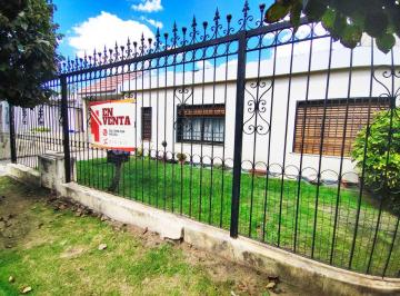 Casa de 8 ambientes, Córdoba · En Venta. Casa 2 Dorm. Bº Residencial San Carlos