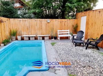 Casa · 117m² · 4 Ambientes · 2 Cocheras · Casa en Venta en Ituzaingo