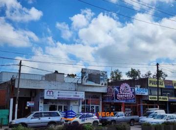 Local comercial · 45m² · Local a La Venta en Av Victorica, Moreno Centro