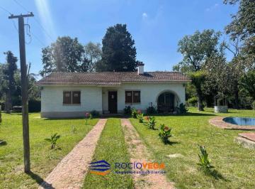 Quinta vacacional · 120m² · 3 Ambientes · 2 Cocheras · Casa Quinta a La Venta en Barrio Pompeya, Merlo