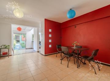 Departamento · 38m² · 2 Ambientes · Venta 2 Amb. Pb C/ Patio Arbolado | Ideal Reciclar | Saavedra