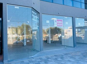 Local comercial · 80m² · 1 Ambiente · Local Comercial en Alquiler Docta Acceso Principal