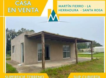 Casa · 48m² · 3 Ambientes · 3 Cocheras · Casa Quinta en Venta en Cañuelas