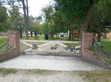 Quinta vacacional · 211m² · 4 Ambientes · 2 Cocheras · Quinta en Veronica