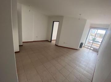 Departamento de 2 ambientes, Córdoba · A Una Cuadra de Plaza Rivadavia! Luminoso y Moderno!