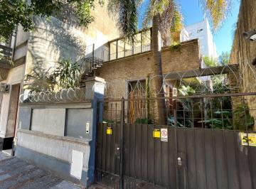LOR-LOR-2068_2 · Casa - Venta - 7 Amb. - Almagro - 2 Cocheras.