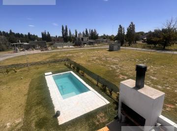 Casa · 35m² · 4 Ambientes · 2 Cocheras · Venta Casa 3 Dorm. | B° Cerrado La Candelaria| Neuquen Capital