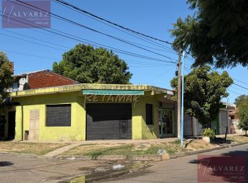 Casa · 188m² · 6 Ambientes · Venta Oportunidad Inversores: Bloque de 6 Locales en Garín