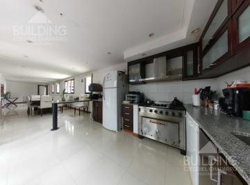 Casa · 360m² · 7 Ambientes · 3 Cocheras · Casa en La Plata