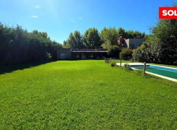Casa · 140m² · 4 Ambientes · 1 Cochera · Casa Venta 4 Ambientes en Pilar Barrio Sausalito, Lote Central de 1200 m²