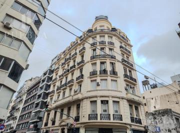 Departamento · 100m² · 4 Ambientes · En Venta Semipiso 4 Amb de Estilo Frances, Totalmente Remodelado