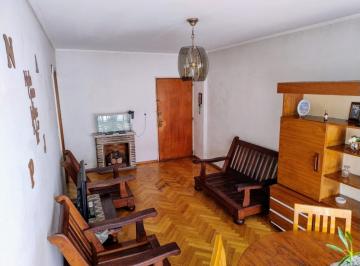 Departamento · 60m² · 3 Ambientes · Departamento en Monserrat