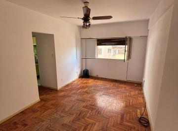 Departamento de 2 ambientes, Almagro · Medrano y Corrientes - Estupendo 2 Ambientes en Almagro