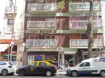 Departamento 54m² Alquiler Parque Rivadavia · Alquilo Semipiso 2 Ambientes Al Frente, Luminoso, Balcón Corrido en Caballito