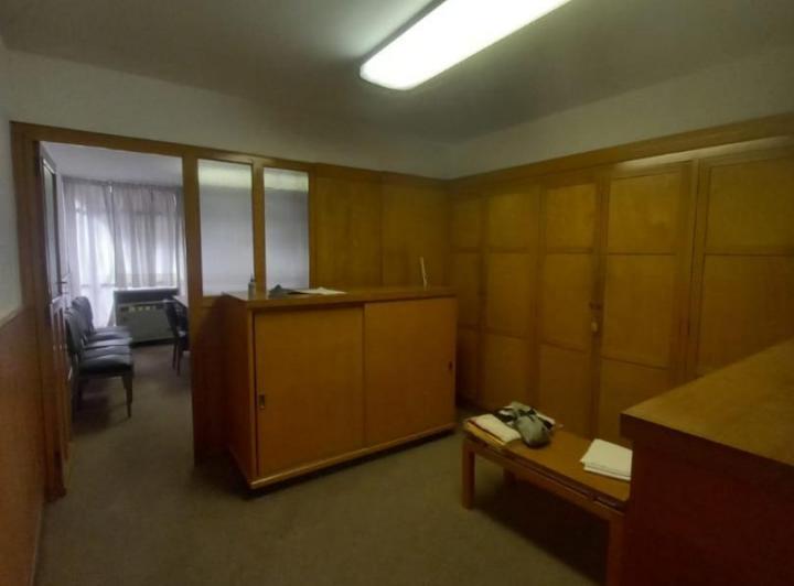 Oficina comercial · 1m²