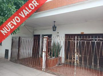 Casa de 6 ambientes, Merlo · Casa con Departamento Al Fondo en Venta, Cochera & Parrilla, S. A. de Padua. Nuevo Valor