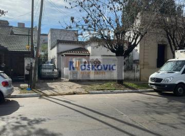 Casa · 60m² · 3 Ambientes · 2 Cocheras · Casa en Moreno - a Refaccionar - Venta - Ideal Desarrollo