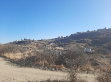 Terreno · 664m² · Hermoso Terreno con Vista, en Villa del Lago, Carlos Paz, Más de 600 m² con Escritura.