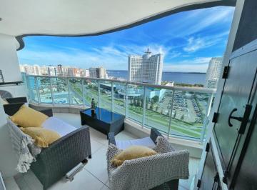 Foto1 · Hermoso Apartamento con Vista Al Mar en Playa Mansa