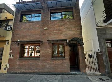PH · 132m² · 4 Ambientes · Venta PH Tipo Casa 4 Ambientes - Agronomia
