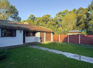 Casa · 110m² · 3 Ambientes · 2 Cocheras · Casa 3 Amb en Venta Félix U. Camet – Jardín Patio y Cochera Para 2 Autos Apto Crédito