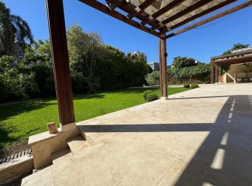 Casa · 879m² · 14 Ambientes · 3 Cocheras · Casa en Belgrano