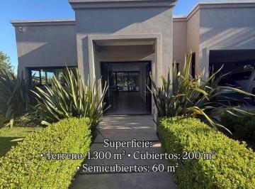 Casa de 6 ambientes, Gualeguay · Chacra en Venta Calle Continuacion Galarza