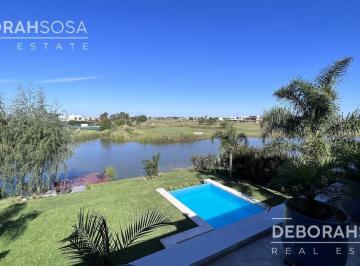 Casa · 240m² · 6 Ambientes · 4 Cocheras · Casa Moderna en Venta Al Agua con Vista Al Golf y Piscina Climatizada! - El Cantón - Escobar