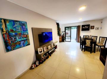 Departamento de 4 ambientes, Villa Carlos Paz · Venta: Departamento Duplex - 2 Dorm. - Patio Propio, Pileta, Cochera - Carlos Paz