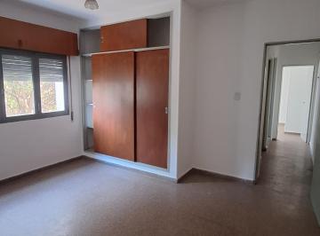 Departamento · 60m² · 3 Ambientes - Forma Propiedades · Excelente Depto en Barrio Gral Bustos