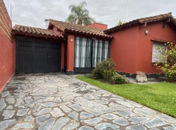 Casa · 87m² · 3 Ambientes · 2 Cocheras · Venta, Casa, 3 Ambientes, Jardín, Patio, Galeria, Cochera, Moreno