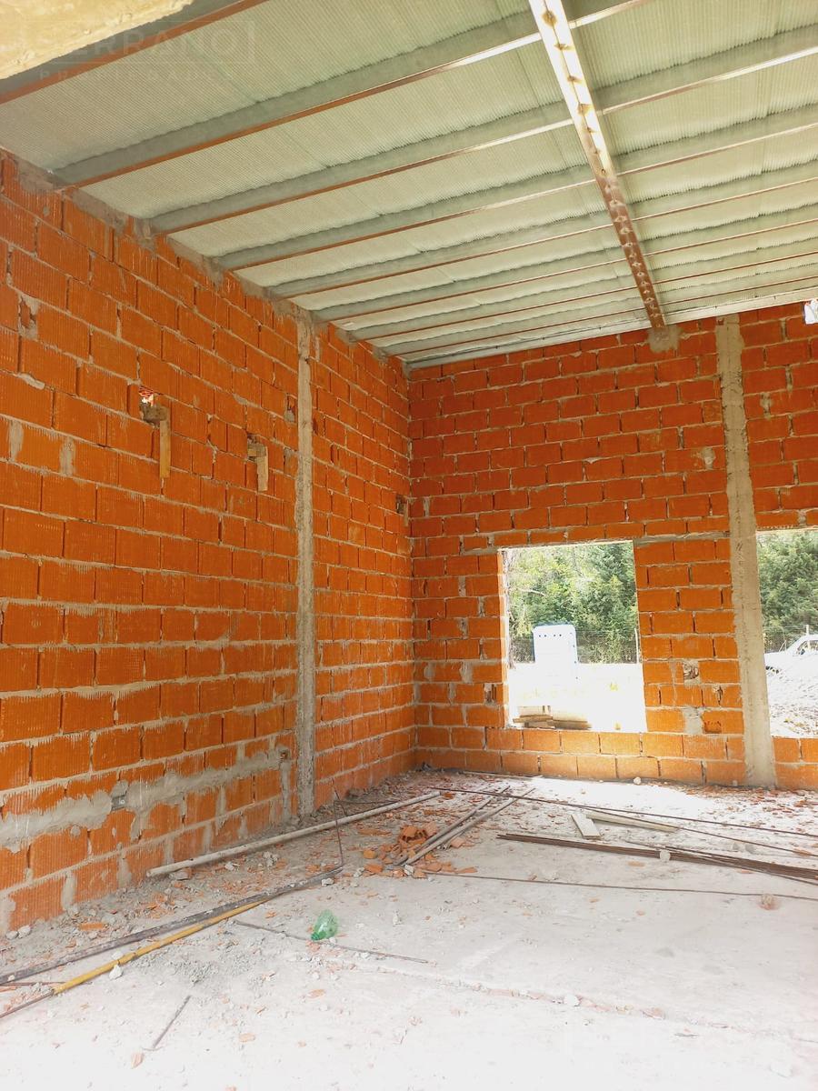 Sda. Venta Casa a Terminar, Barrio Amarylis, Ruta 8 km 70. Exaltación de la Cruz