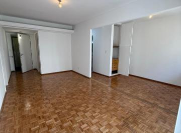 Departamento de 3 ambientes, San Nicolás · Dueño Directo 3 Ambientes Luminoso Balcón Corrido y Baulera | Baño y Toillette