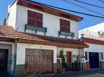 PH de 3 ambientes, Quilmes · PH Tipo Casa en Don Bosco | 3 Ambientes con Terraza y Cochera | ¡Apto Crédito!