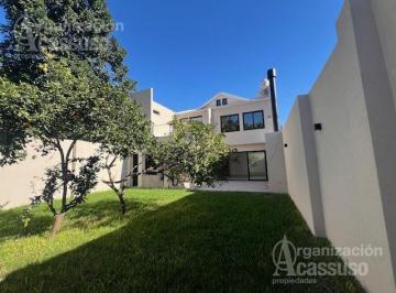 PH · 175m² · 5 Ambientes · 1 Cochera · PH en Venta Acassuso