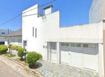 Departamento · 50m² · 2 Ambientes · Alquiler - Depto en Planta Alta de 1 Dormitorio! Congreso 193