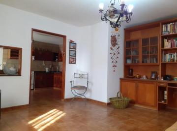 Casa · 211m² · 7 Ambientes · 3 Casas en Venta en un Terreno de 170 m²
