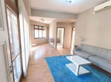 Casa de 5 ambientes, Chacarita · Vendo en Chacarita. Casa en 3 Plantas.