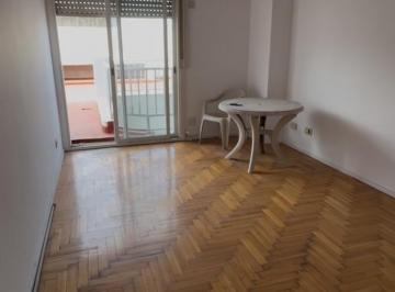 Departamento · 44m² · 2 Ambientes · Departamento 2 Amb, con Terraza Propia, en Balvanera en Venta