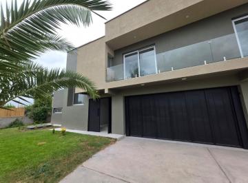 Casa de 7 ambientes, Vistalba · Casa en Venta Barrio La Masia, Vistalba, Lujan de Cuyo