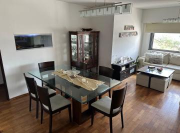 Departamento · 106m² · 4 Dormitorios · Departamento en Centro