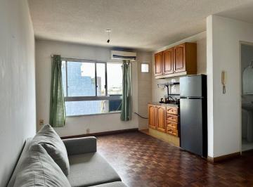 Departamento · 34m² · 2 Ambientes · Alquiler Apartamento 1 Dormitorio - Pocitos
