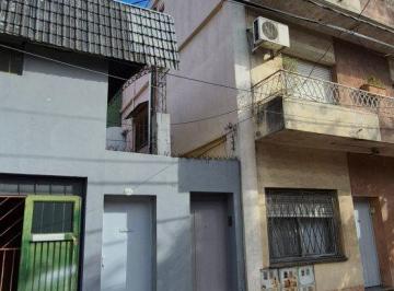 PH de 2 ambientes, Tres de Febrero · PH 2 Ambientes en Alquiler - 2º Piso X Escalera - Ciudadela Sur
